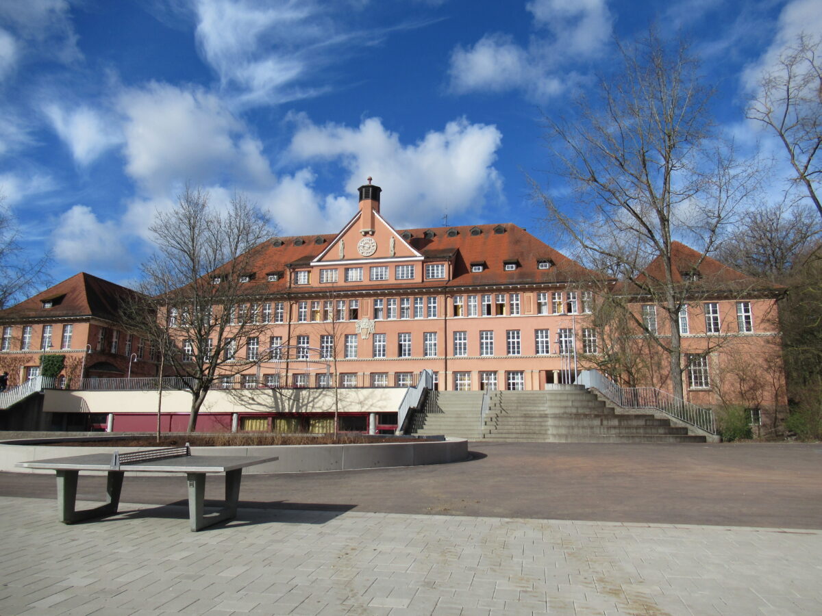 Schau Dich um am SG! – Ein Blick auf unser Schulgebäude für alle, die das Schubart-Gymnasium vermissen!