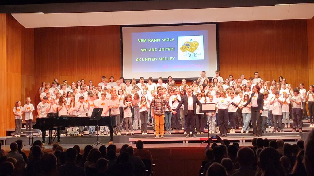 08.04.2025: Großer Applaus für alle Ensembles!