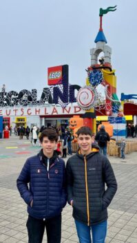 20251203 Foto Albert und Gabriel 1