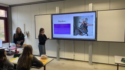 20251203 Foto Joana und Iris SG